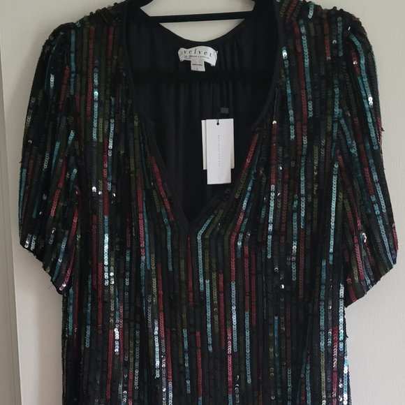 Retail $349 Graham & Spencer MYTHERESA Nikky Sequin Top NWT - Picture 7 of 14